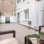 Apartment El Patio De Schulz Gijon